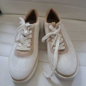 Vionic Galia Sneaker 7